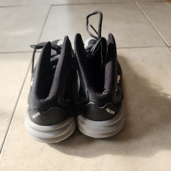 Men's Nike Prime Hype Basketball Sneakers - Picture 3 of 3